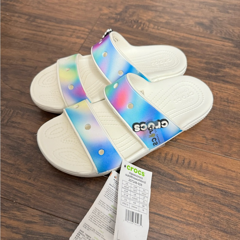 Crocs Sandals NEW - Picture 3 of 6
